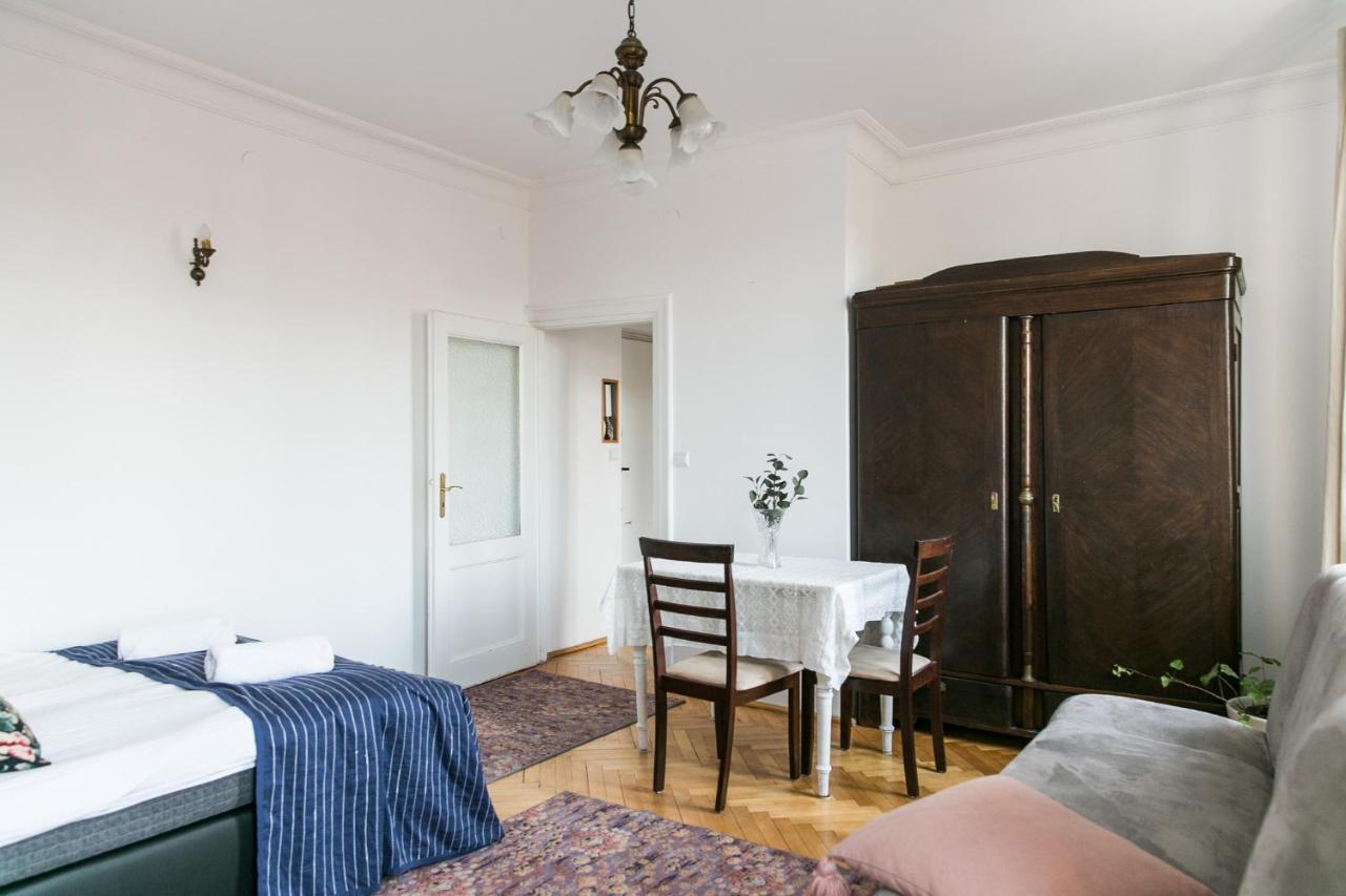 Apartment Gloria II Old Town Варшава Экстерьер фото