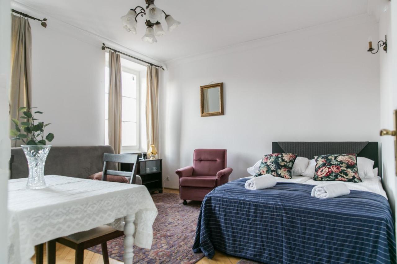 Apartment Gloria II Old Town Варшава Экстерьер фото
