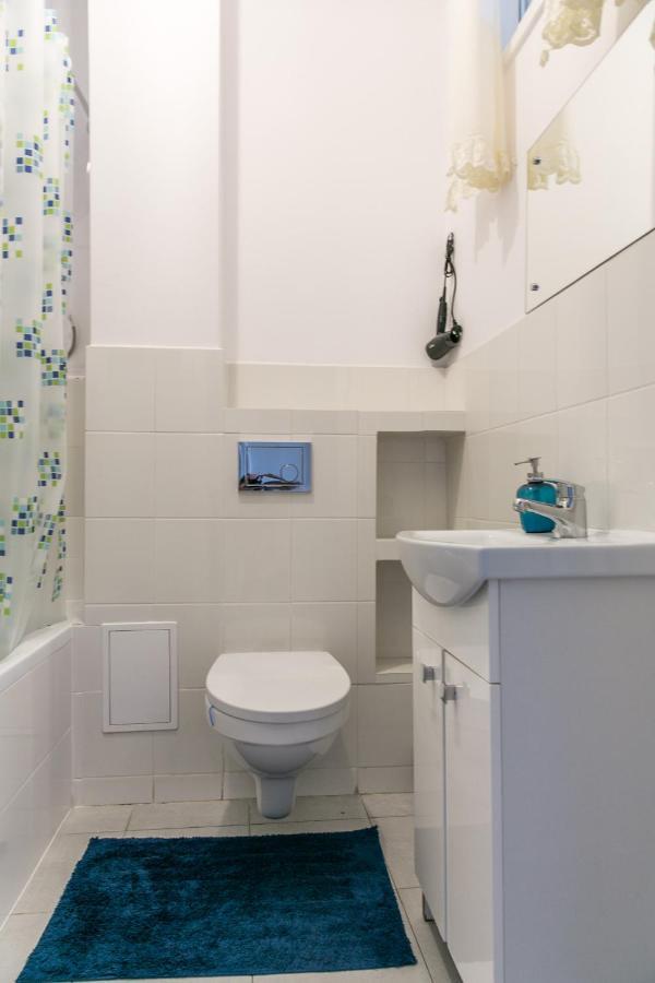 Apartment Gloria II Old Town Варшава Экстерьер фото